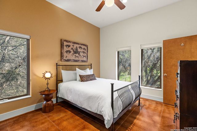 10329 Montanio, New Braunfels, TX 78132