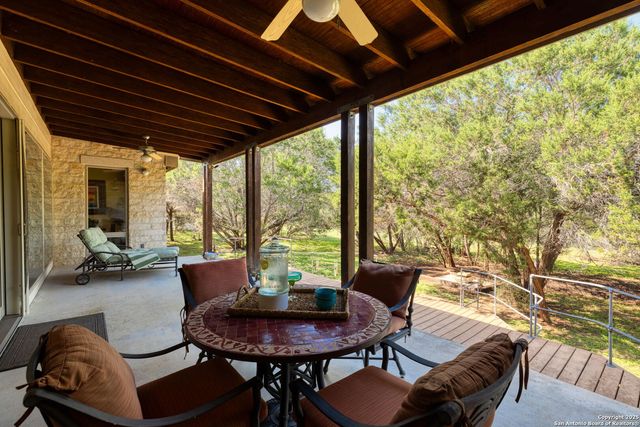 10329 Montanio, New Braunfels, TX 78132