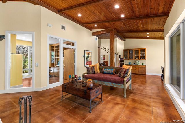 10329 Montanio, New Braunfels, TX 78132