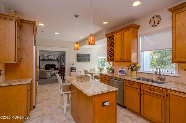 6 Buck Drive, Freehold, NJ 07728
