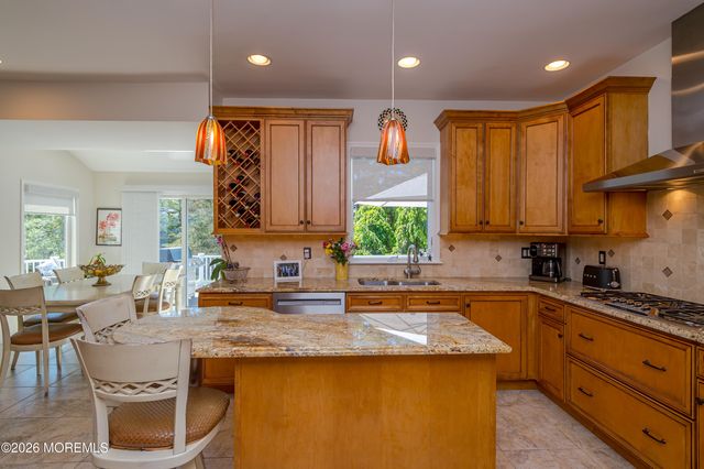 6 Buck Drive, Freehold, NJ 07728
