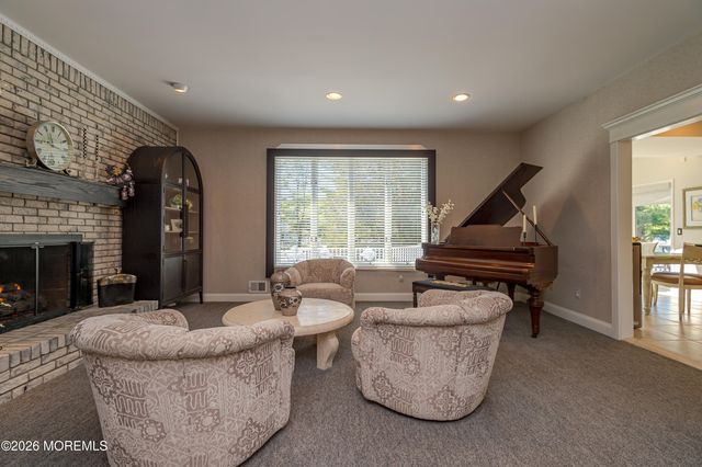 6 Buck Drive, Freehold, NJ 07728