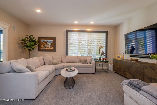 6 Buck Drive, Freehold, NJ 07728