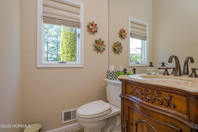 6 Buck Drive, Freehold, NJ 07728