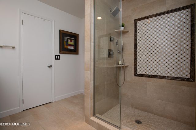 6 Buck Drive, Freehold, NJ 07728