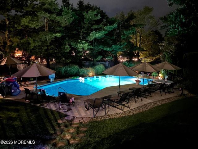 6 Buck Drive, Freehold, NJ 07728