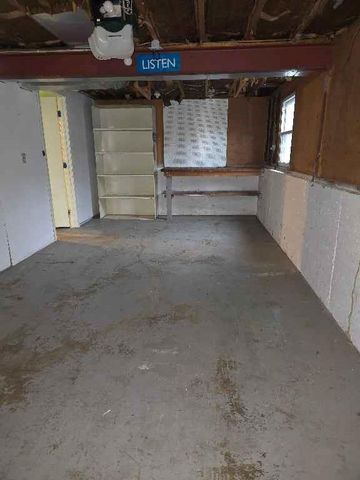 4117 S McCoy Street, Independence, MO 64055