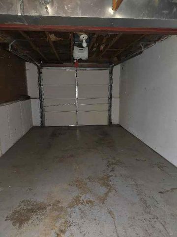 4117 S McCoy Street, Independence, MO 64055