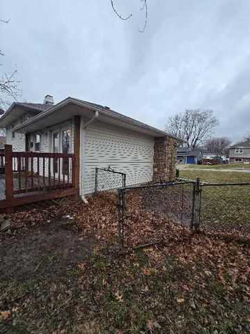 4117 S McCoy Street, Independence, MO 64055