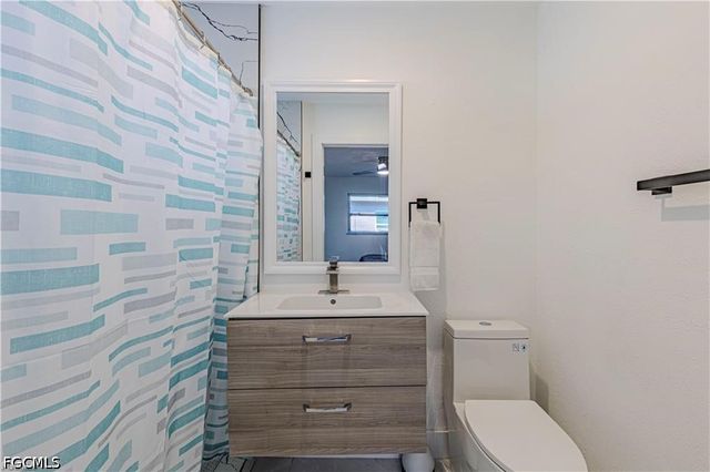 1637 Winkler AVE, Fort Myers, FL 33901