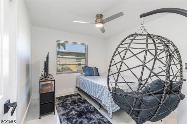 1637 Winkler AVE, Fort Myers, FL 33901