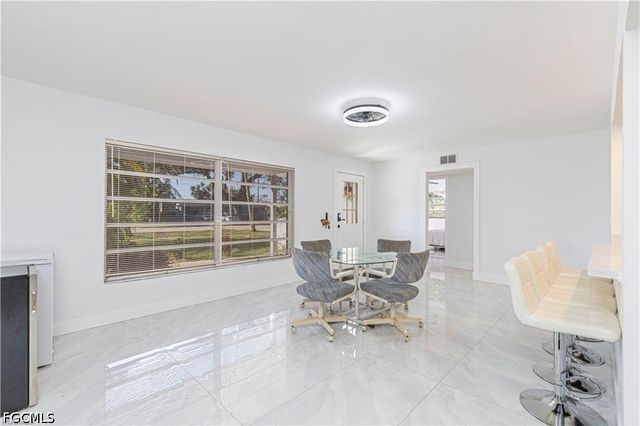 1637 Winkler AVE, Fort Myers, FL 33901