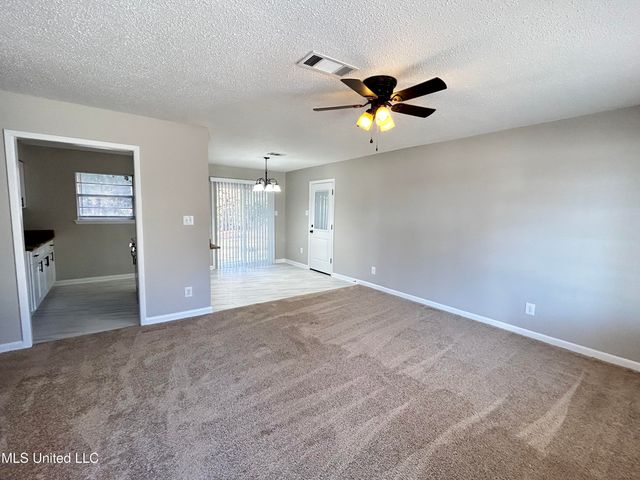 2307 Ladnier Road, Gautier, MS 39553