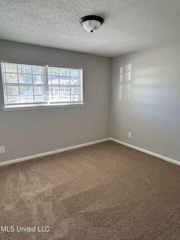 2307 Ladnier Road, Gautier, MS 39553