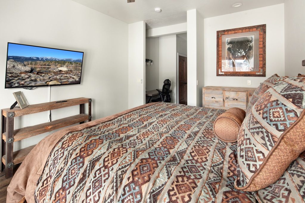 3820 Tamarack Avenue 300, Whitefish, MT 59937 photo 16