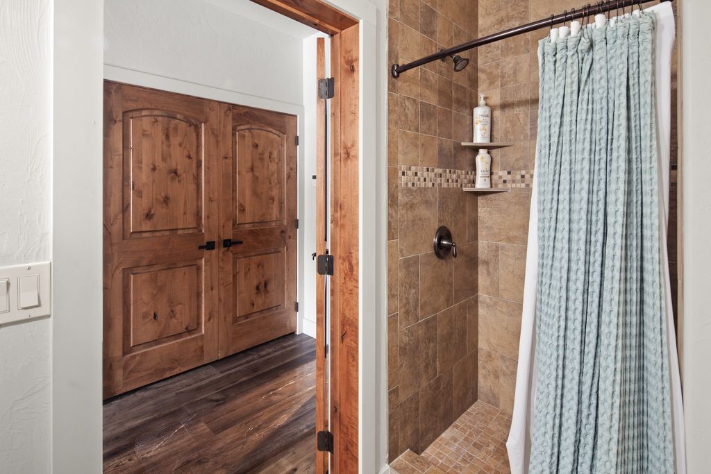 3820 Tamarack Avenue 300, Whitefish, MT 59937 photo 18