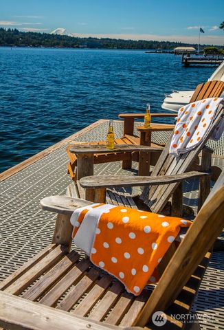 9426 SE 52nd Street, Mercer Island, WA 98040