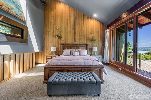 9426 SE 52nd Street, Mercer Island, WA 98040