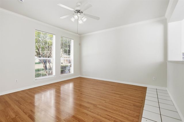 121 Wildwood Court 300, Grapevine, TX 76051