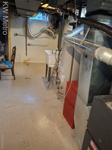 14833 Artesian Artesian Street, Detroit, MI 48223