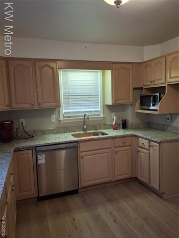 14833 Artesian Artesian Street, Detroit, MI 48223