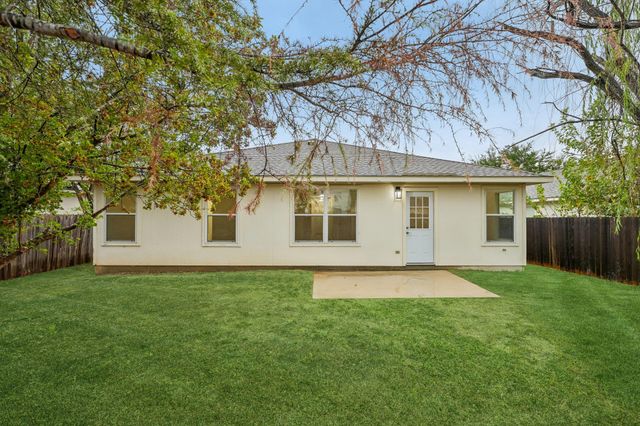 720 Goldenrod ST, Kyle, TX 78640