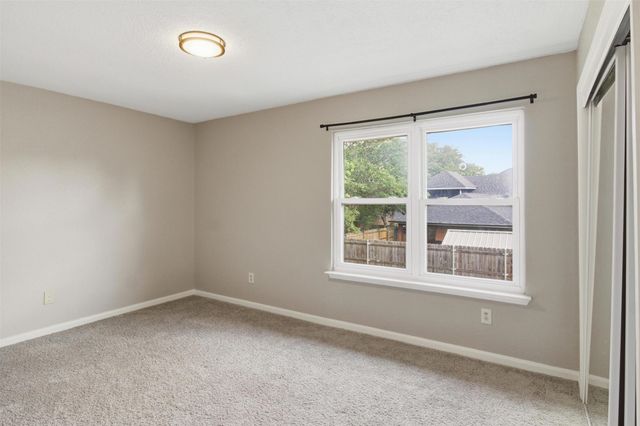 2462 Claremont Drive, Grand Prairie, TX 75052