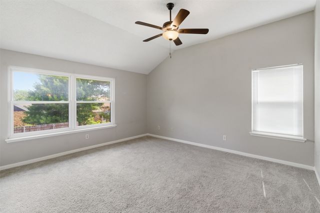 2462 Claremont Drive, Grand Prairie, TX 75052