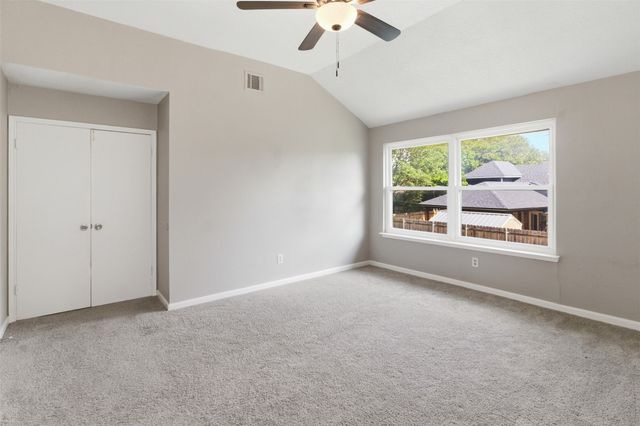 2462 Claremont Drive, Grand Prairie, TX 75052