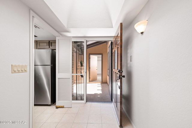 4610 N Camino Campero, Tucson, AZ 85750