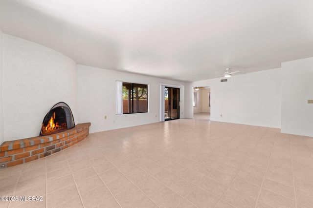 4610 N Camino Campero, Tucson, AZ 85750