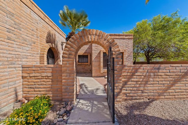 4610 N Camino Campero, Tucson, AZ 85750