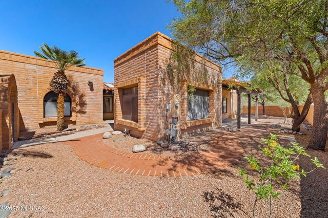 4610 N Camino Campero, Tucson, AZ 85750