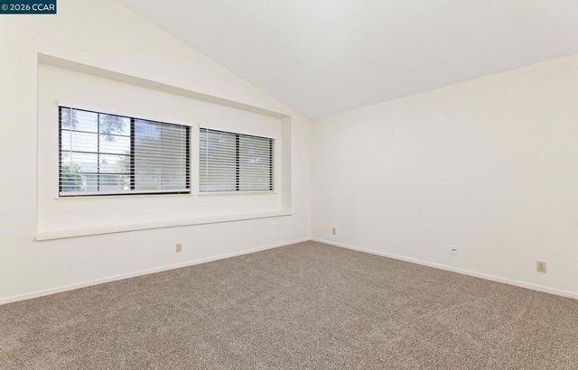 4889 Knollcrest Dr, Antioch, CA 94531