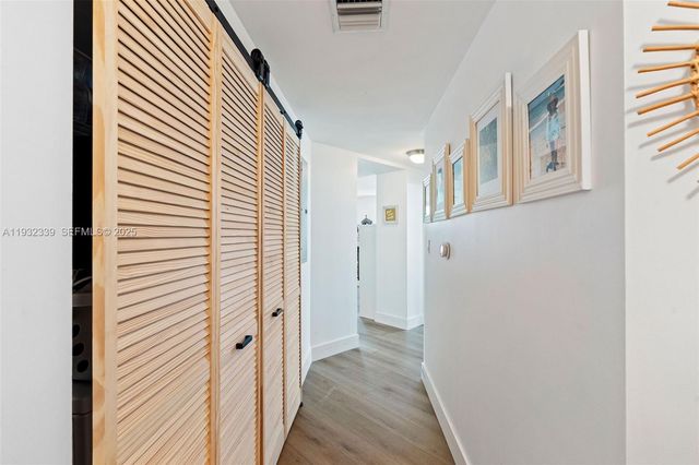 7350 SW 89th St 1110S, Miami, FL 33156