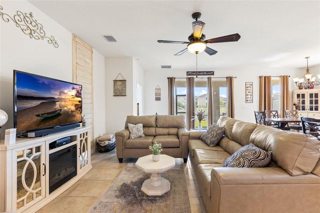 5025 JACKEL CHASE DRIVE, Wimauma, FL 33598