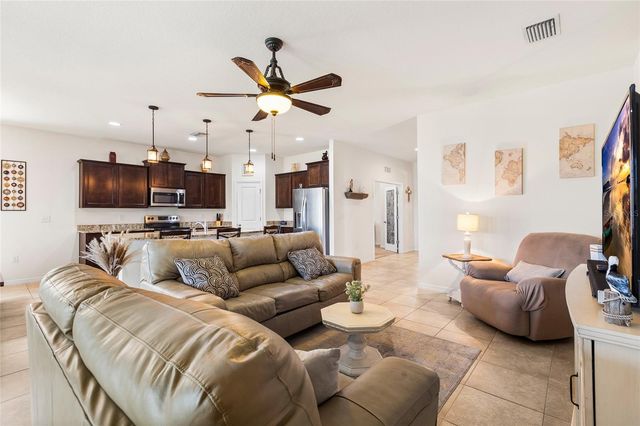 5025 JACKEL CHASE DRIVE, Wimauma, FL 33598