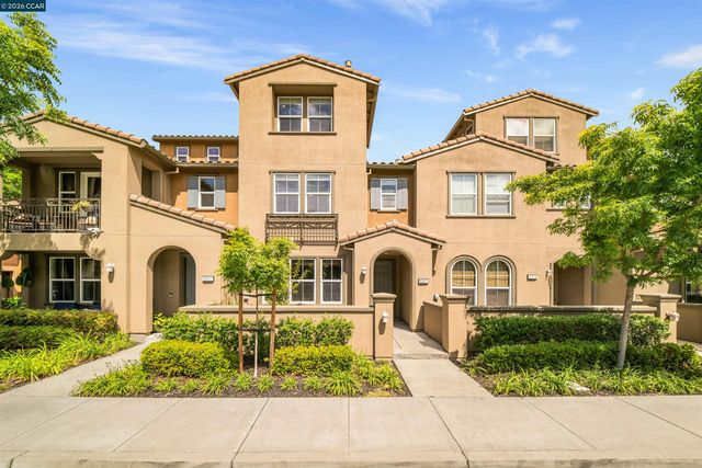5267 Fioli Loop, San Ramon, CA 94582