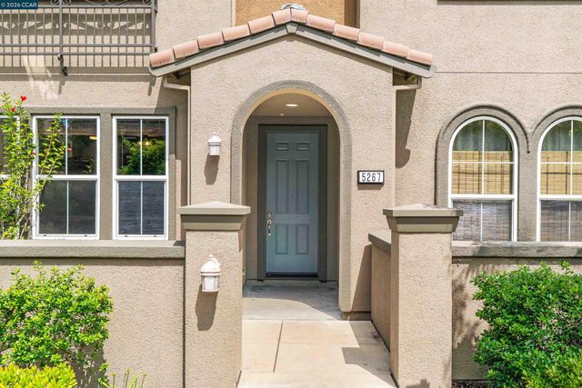5267 Fioli Loop, San Ramon, CA 94582