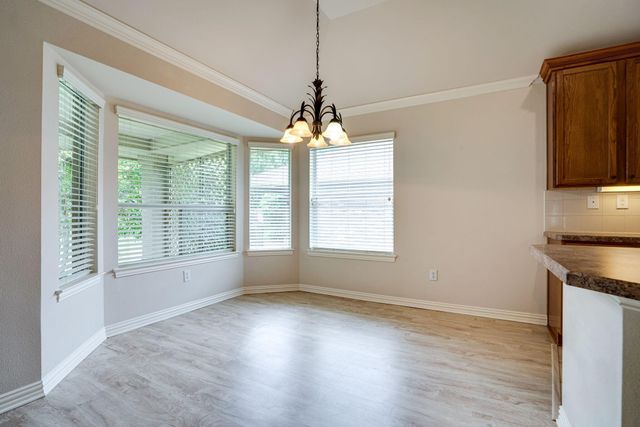 9628 Applewood Trail, Denton, TX 76207