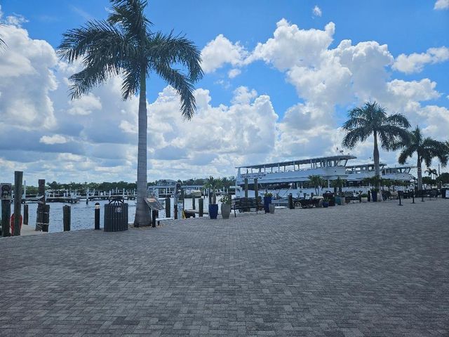 810 KINGS COURT B, Punta Gorda, FL 33950
