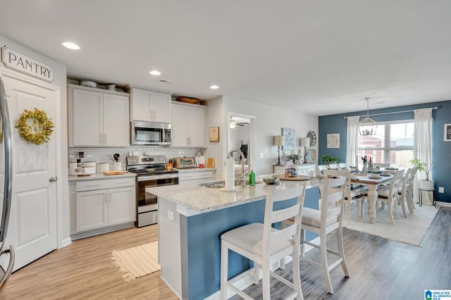 1107 COLONIAL DRIVE SW, Cullman, AL 35055