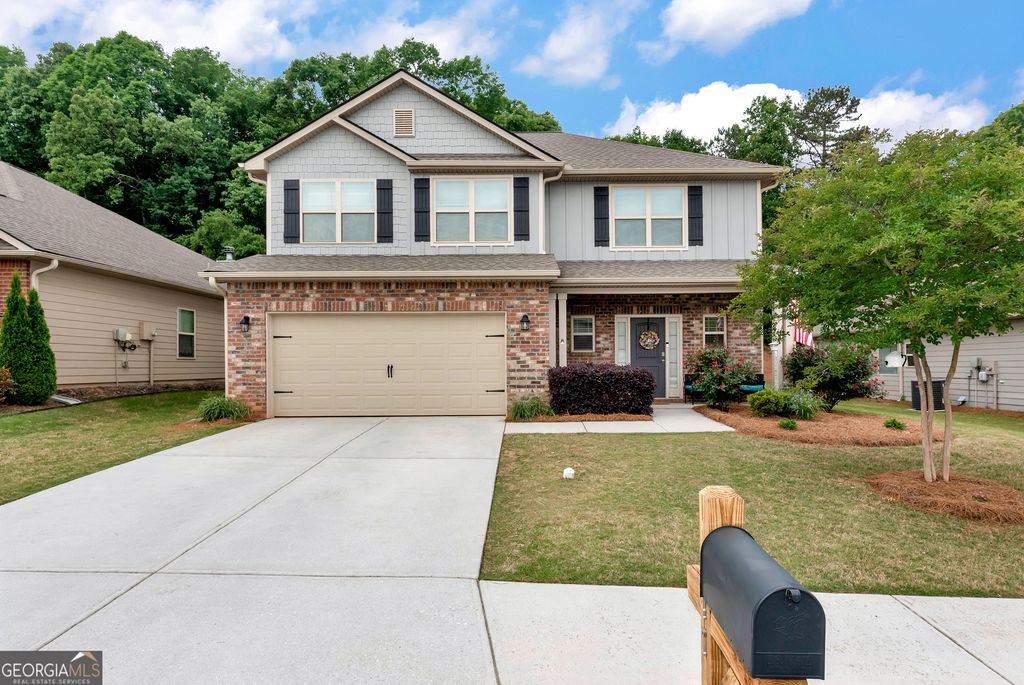 447 Brooks Village Drive 74, Pendergrass, GA 30567