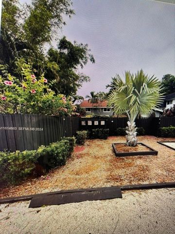 1329 NE 5th Avenue 4, Fort Lauderdale, FL 33304