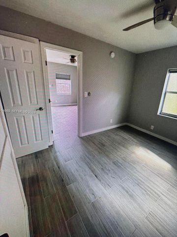 1329 NE 5th Avenue 4, Fort Lauderdale, FL 33304