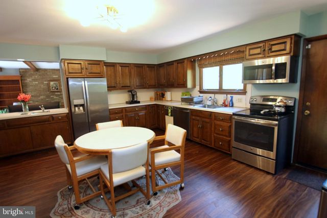 361 TAVISTOCK DR, Medford, NJ 08055