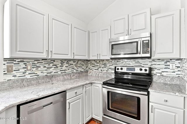 133 Kensington Way, Aberdeen, NC 28315