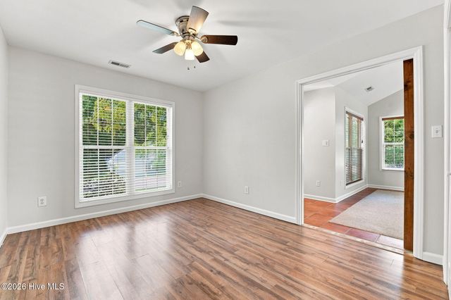133 Kensington Way, Aberdeen, NC 28315