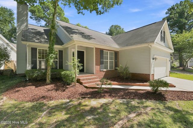 133 Kensington Way, Aberdeen, NC 28315