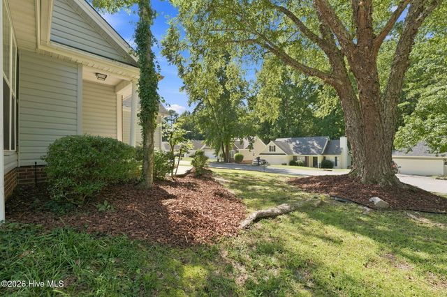 133 Kensington Way, Aberdeen, NC 28315